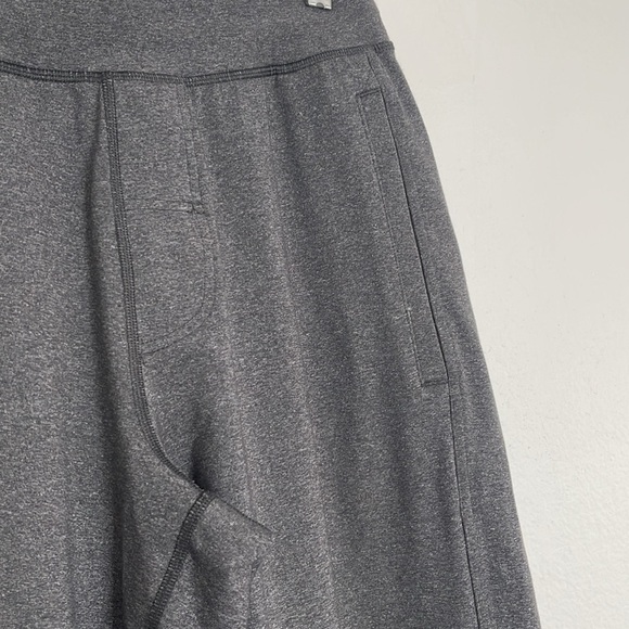 Lululemon Mens Size Medium Kung Fu Gray Stretch Athletic  Gym Pants Athleisure - Picture 2 of 6